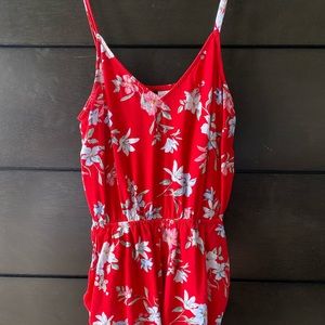 Forever 21 red floral romper size 4